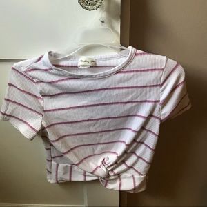 WHITE RIBBED TEE WITH PINK STRIPES